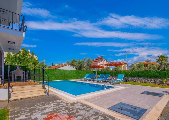 Infinity Myra 빌라 페티예